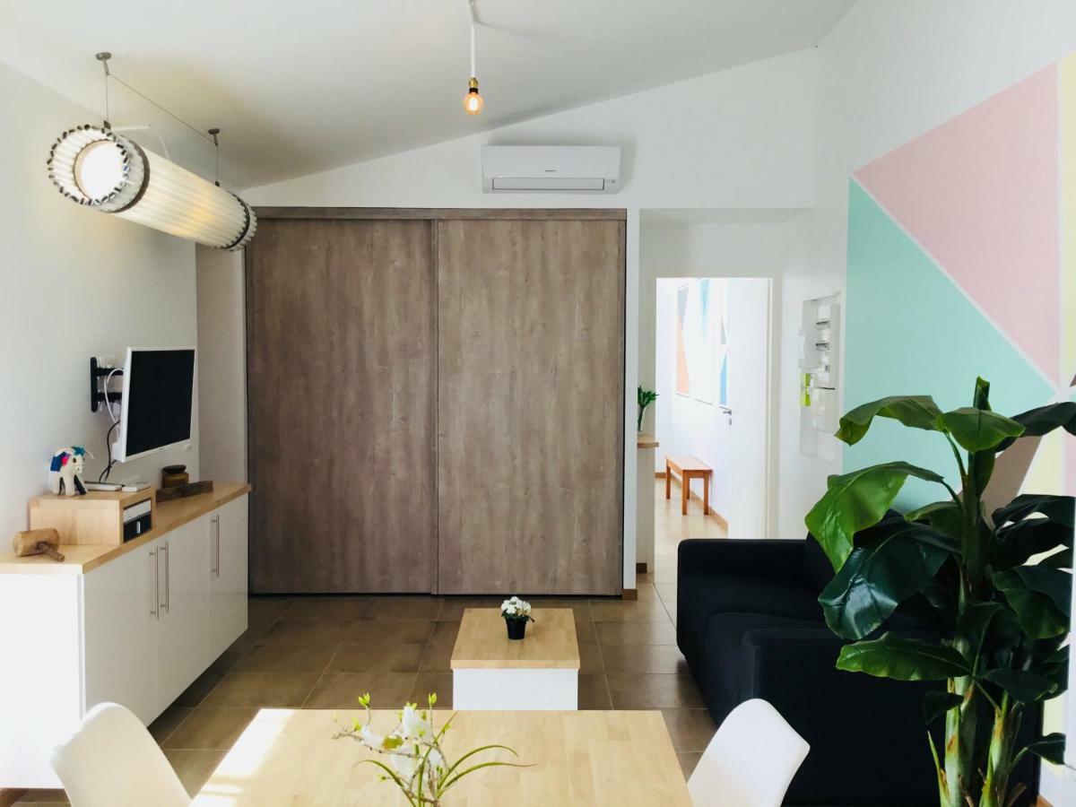 Gite Blanco Y Madera Narbonne Eksteriør billede
